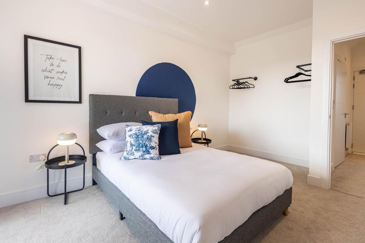 Modern Apartments With Balcony In Merton Near Wimbledon By Sojo Stay Mitcham Exterior foto